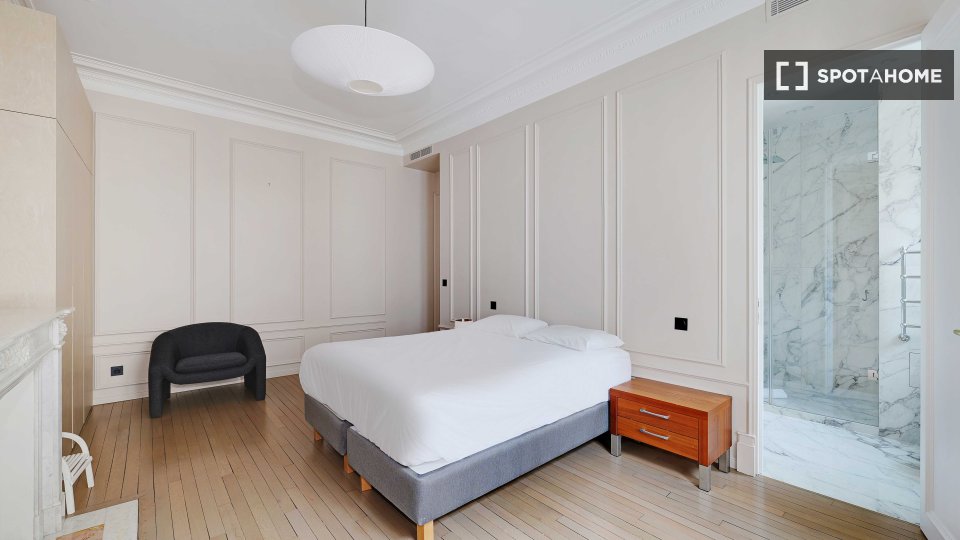 Apartment Paris, 3 beds, 130m² — photo 19