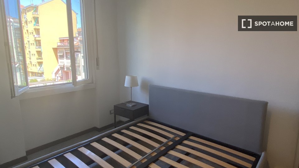 Apartment Milan, 1 bed, 60m² — photo 2