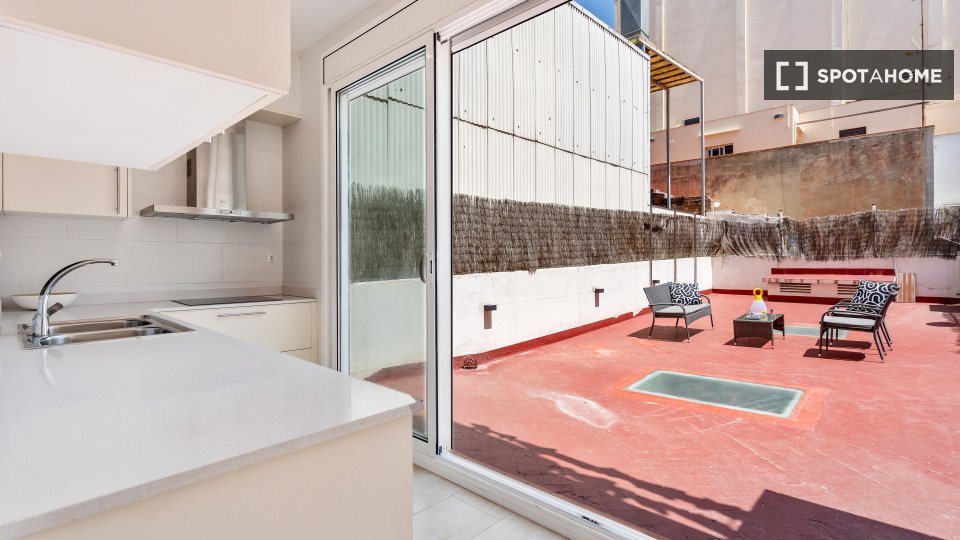 Apartment Barcelona, 2 beds — photo 50