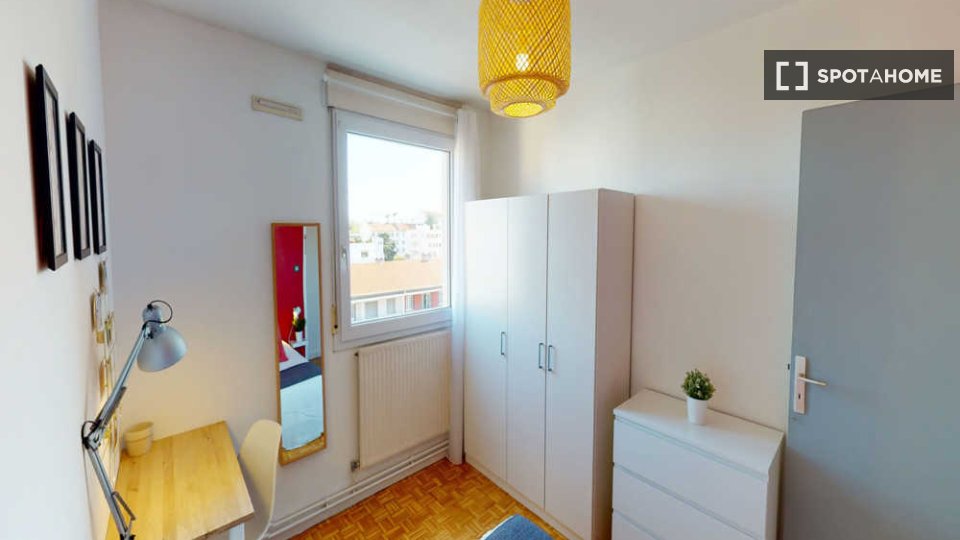 Double room Lyon, 4 beds, 90m² — photo 16