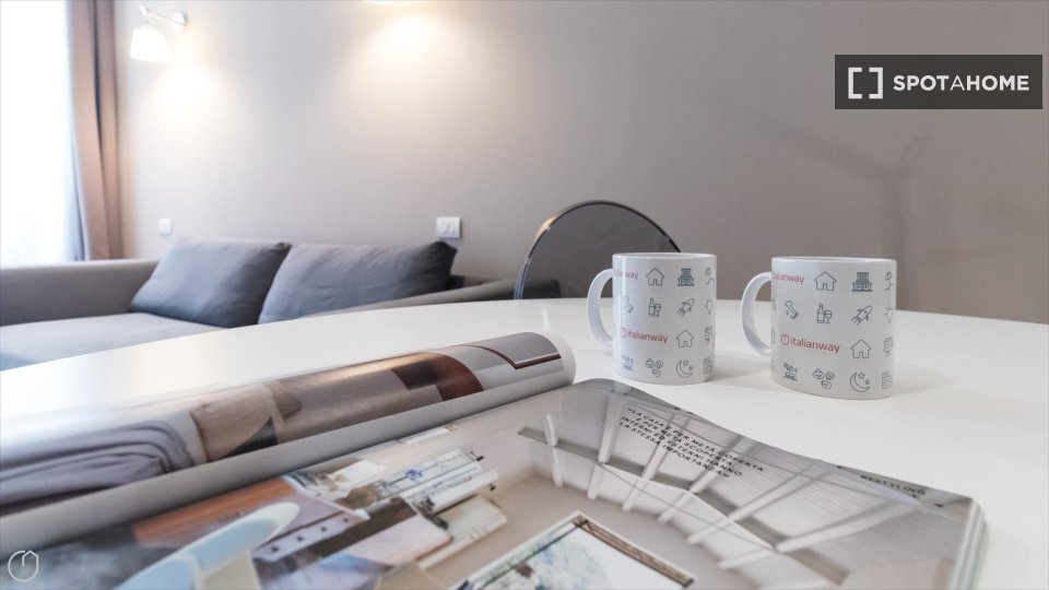Apartment Milan, 1 bed, 61m² — photo 10