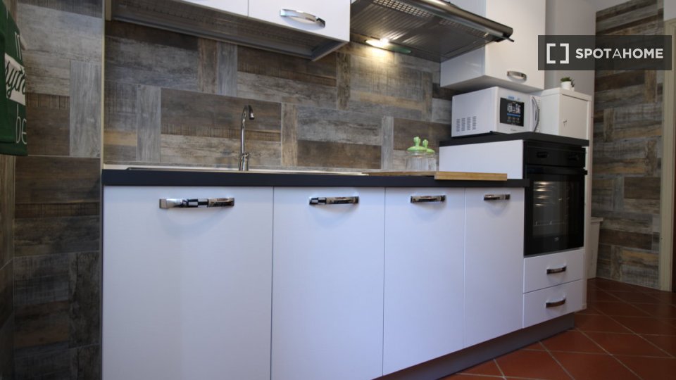 Double room Brescia, 5 beds — photo 15