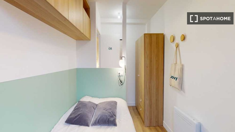Double room Paris, 11 beds, 140m² — photo 12