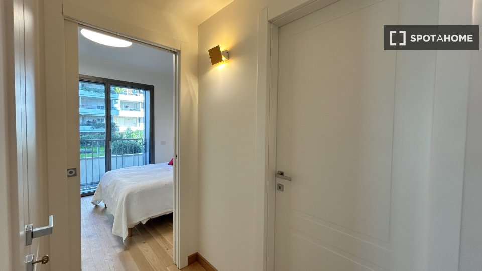 Apartment Milan, 1 bed, 63m² — photo 9