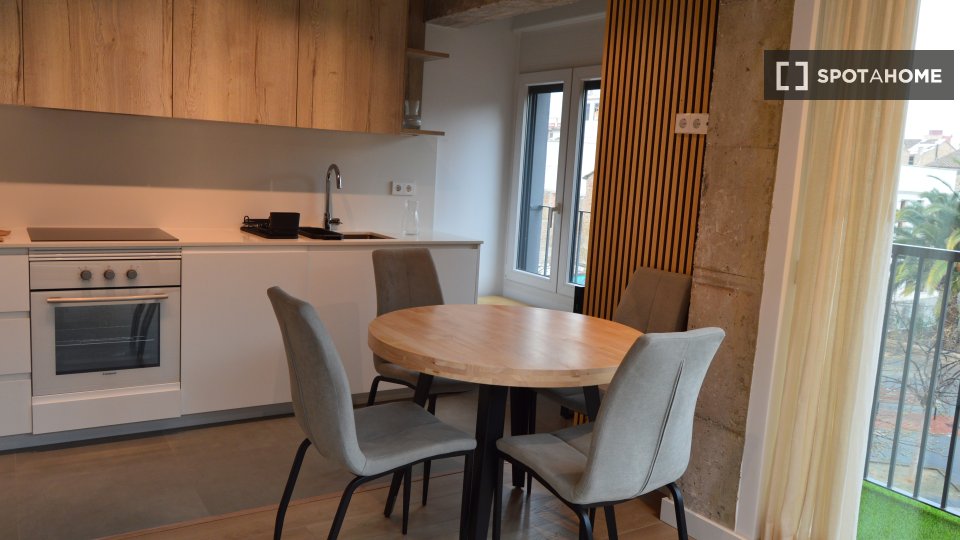 Apartment Valencia, 2 beds — photo 18