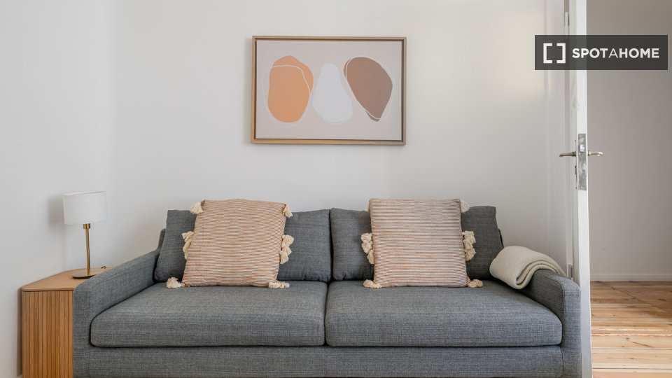 Apartment Berlin, 1 bed, 66m² — photo 13