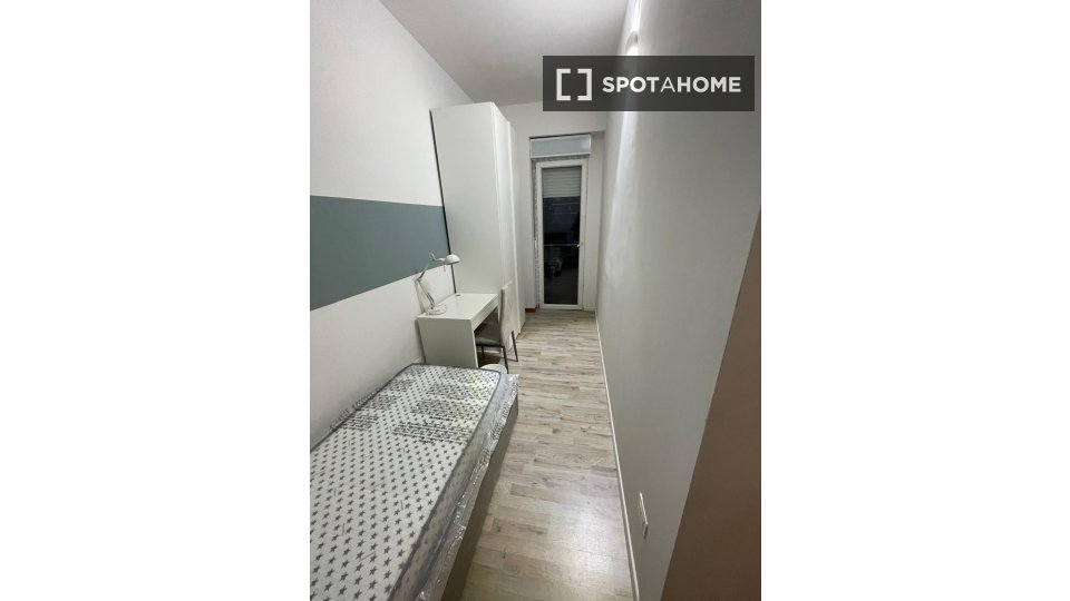 Double room Bologna, 8 beds, 150m² — photo 9