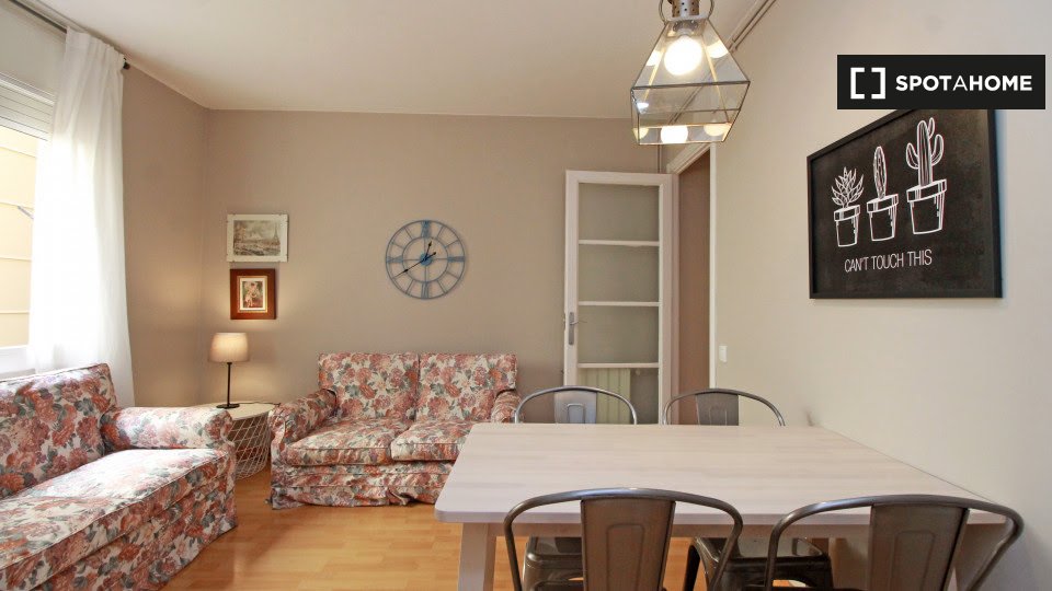 Apartment Barcelona, 4 beds, 140m² — photo 3