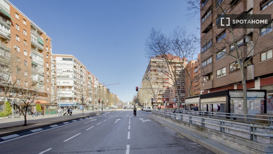 Double room Madrid, 7 beds — photo 19