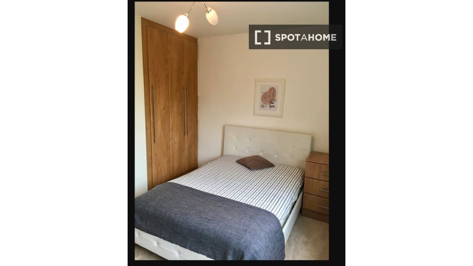 Double room London, 5 beds — photo 3