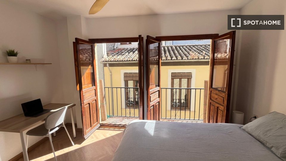 Double room Granada, 4 beds — photo 7
