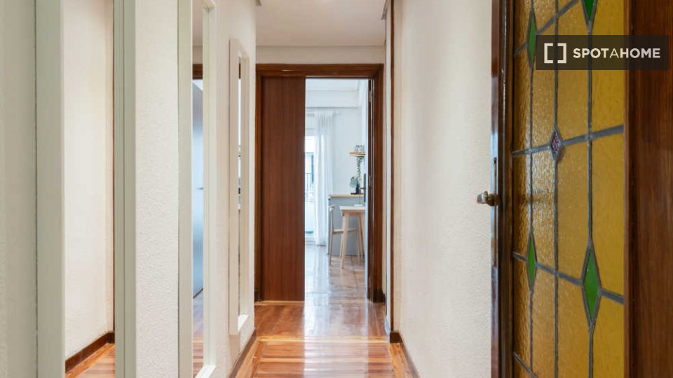 Double room Madrid, 6 beds — photo 51