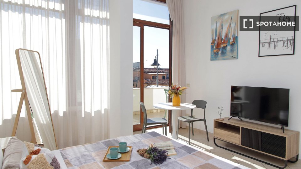 Apartment Rome, 1 bed — photo 7