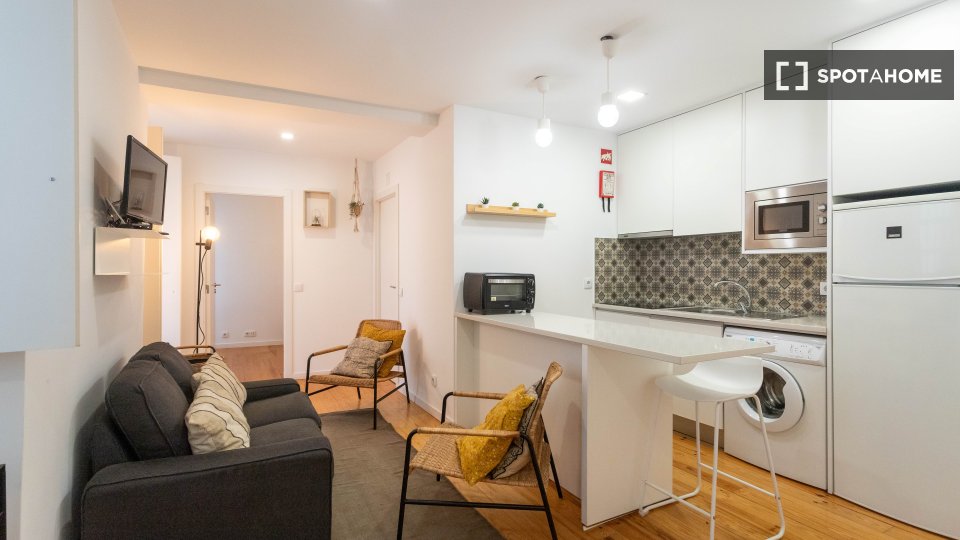 Apartment Coimbra, 2 beds, 75m² — photo 16