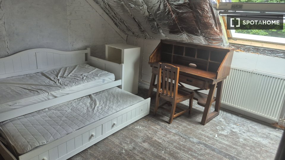 Double room Brussels, 6 beds — photo 3
