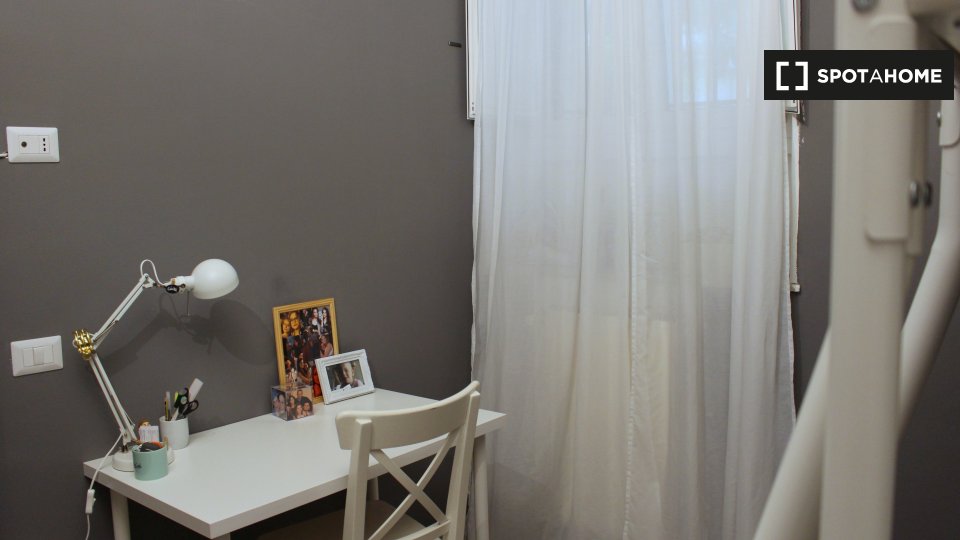 Double room Rome, 5 beds — photo 5
