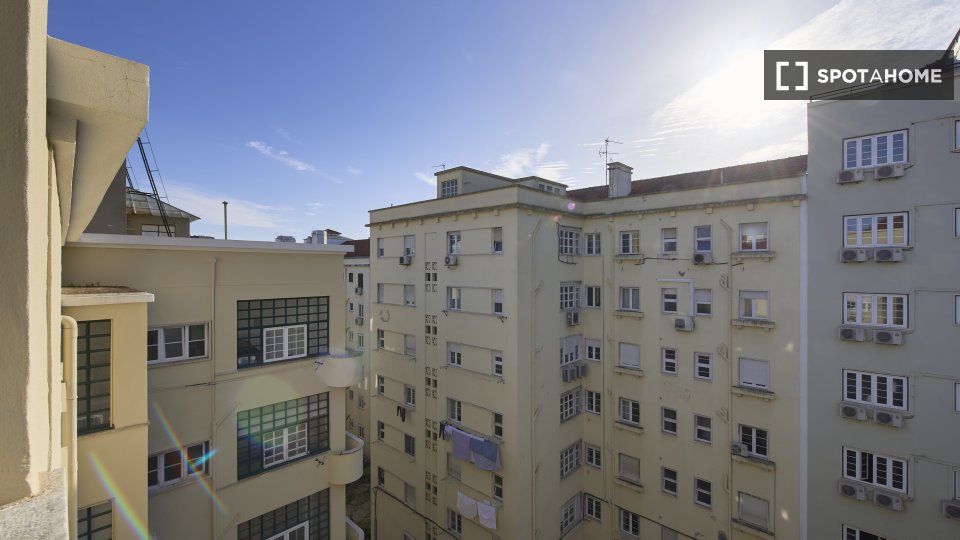 Apartment mono Lisbon — photo 15