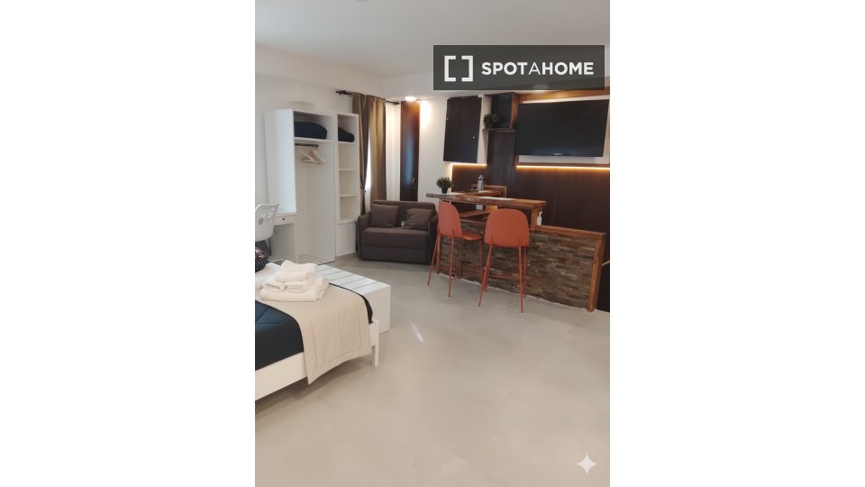 Apartment Naples, 1 bed, 54m² — photo 5