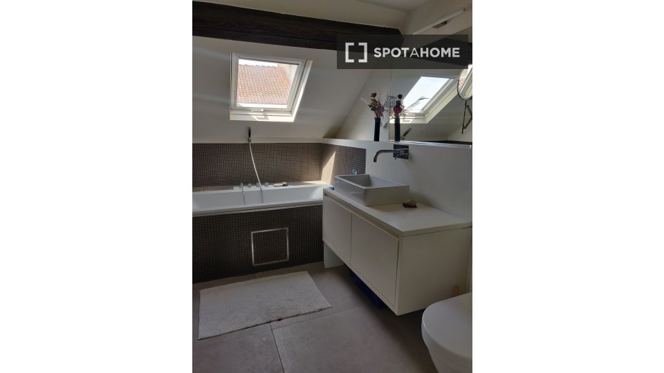 Apartment Brussels, 1 bed, 60m² — photo 4
