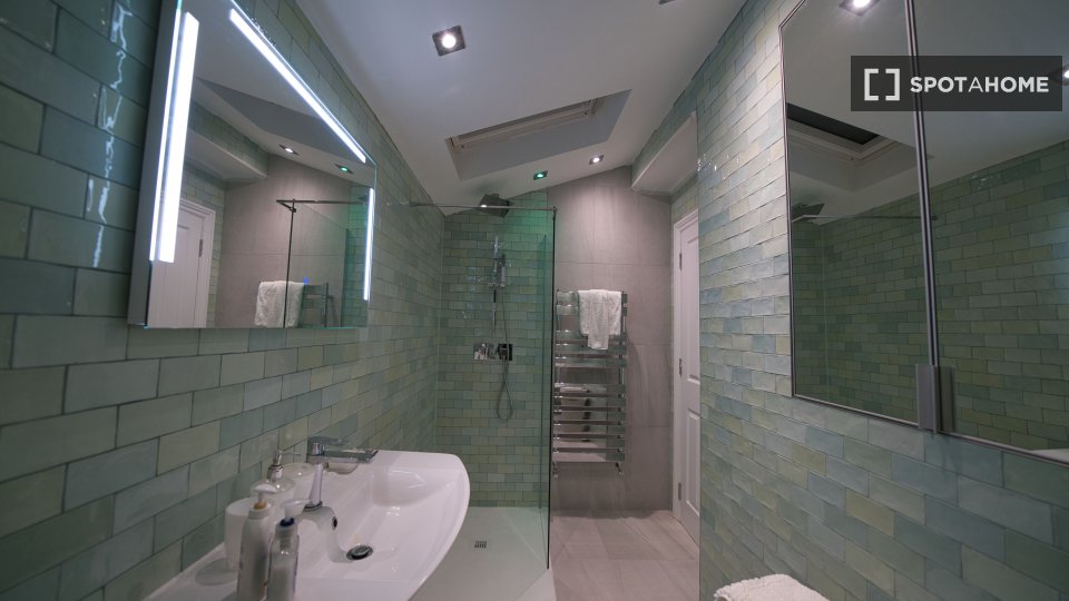Apartment London, 3 beds, 950m² — photo 14