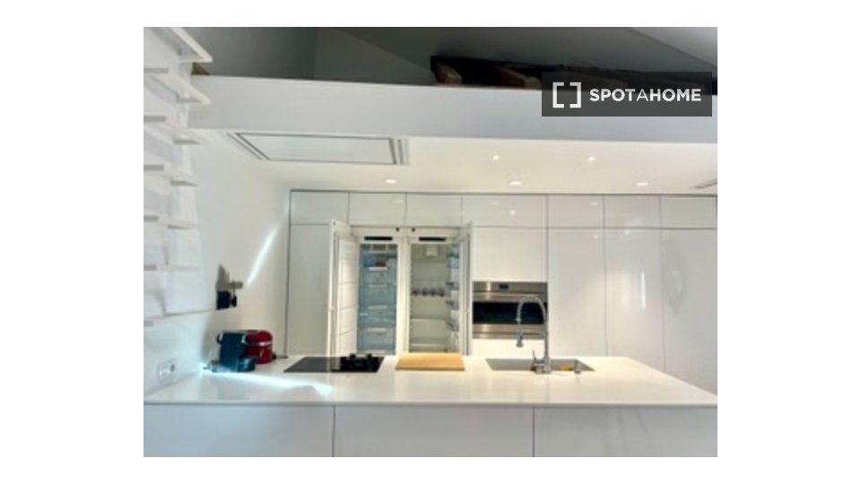 Apartment Madrid, 2 beds — photo 15