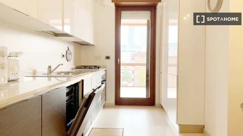 Apartment Rome, 2 beds — photo 11