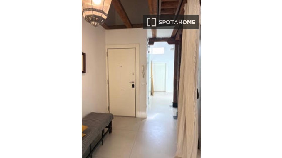 Apartment Madrid, 2 beds — photo 14