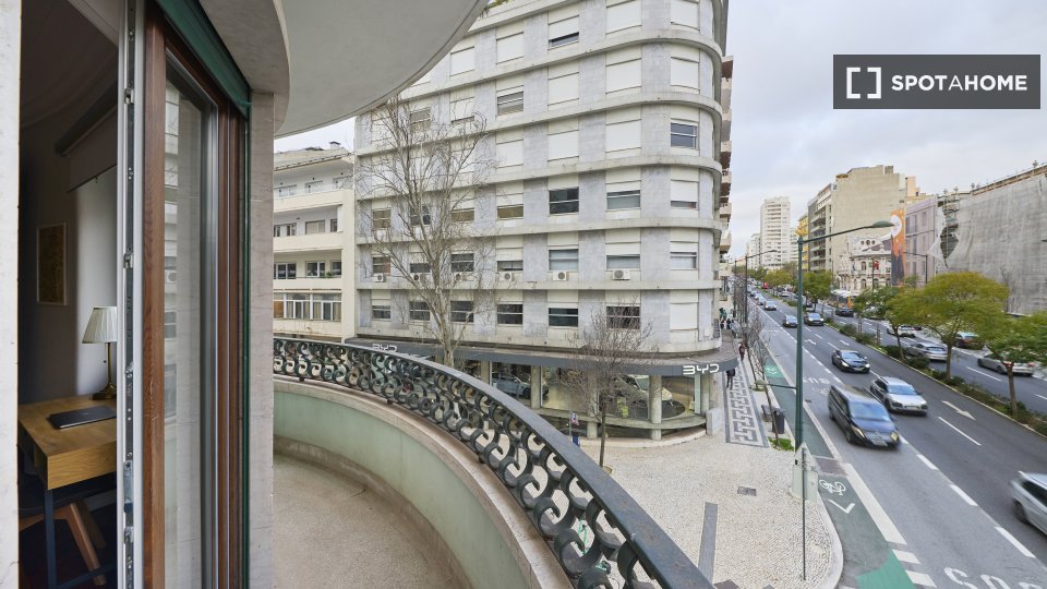 Double room Lisbon, 6 beds — photo 5