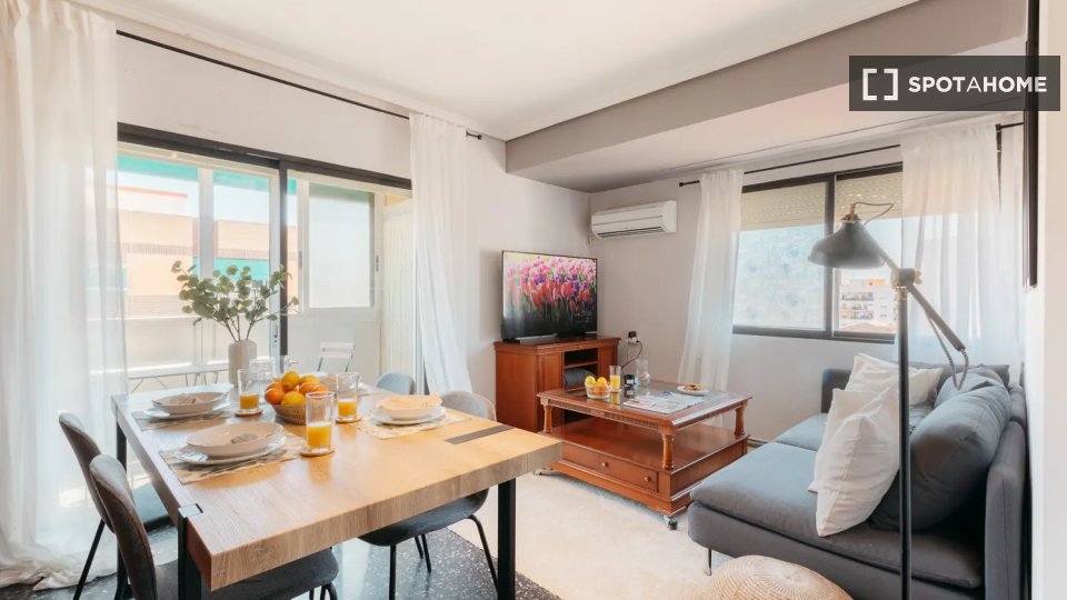 Double room Valencia, 5 beds — photo 3