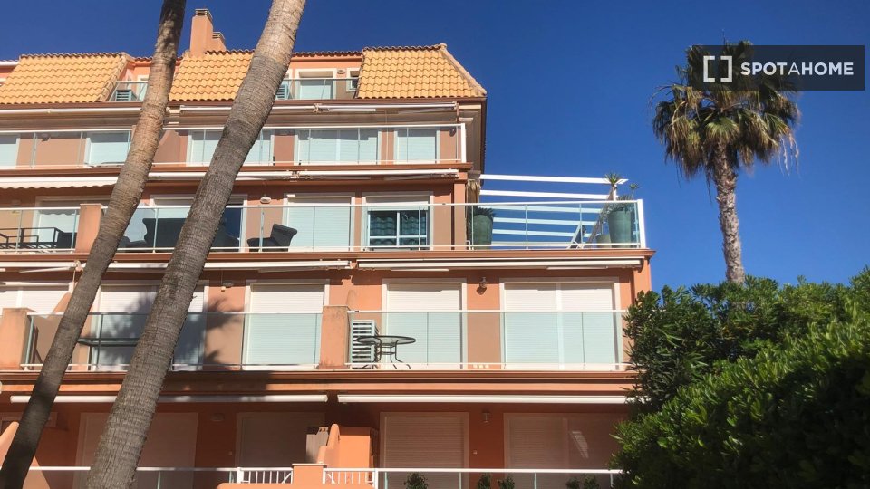 Apartment Alicante, 2 beds, 92m² — photo 19
