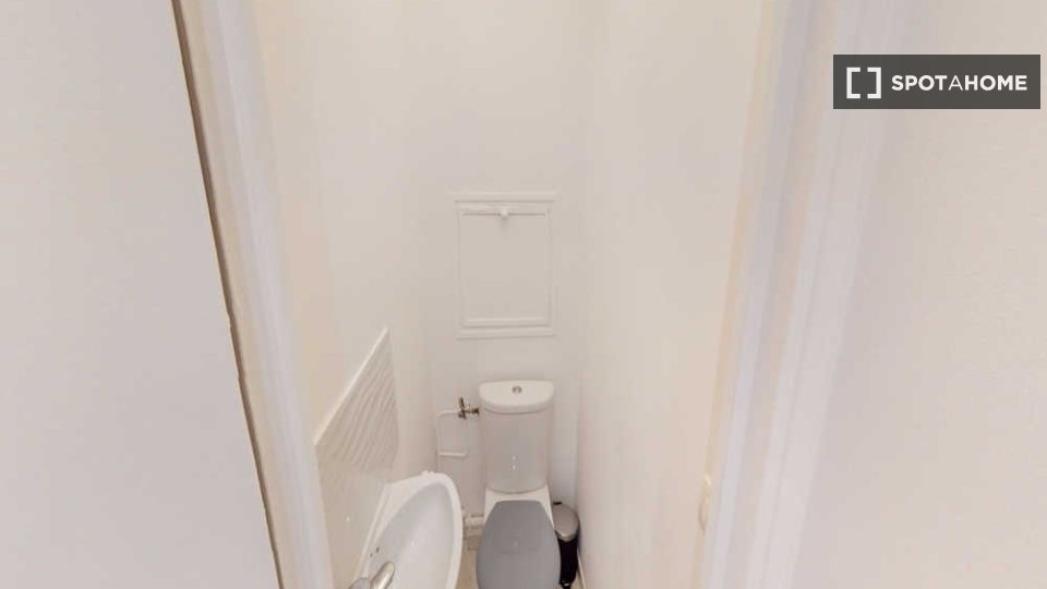 Double room Paris, 3 beds, 50m² — photo 4