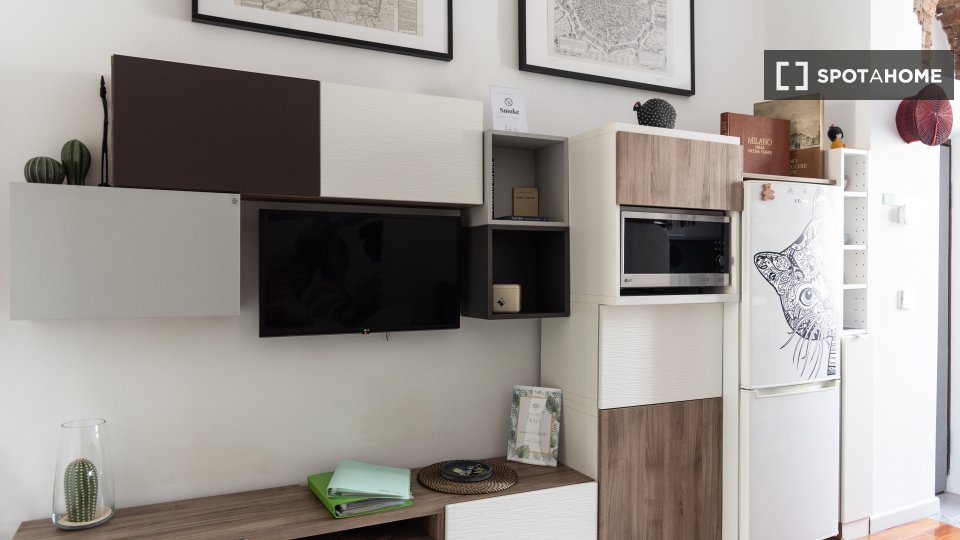 Apartment Milan, 2 beds, 69m² — photo 16