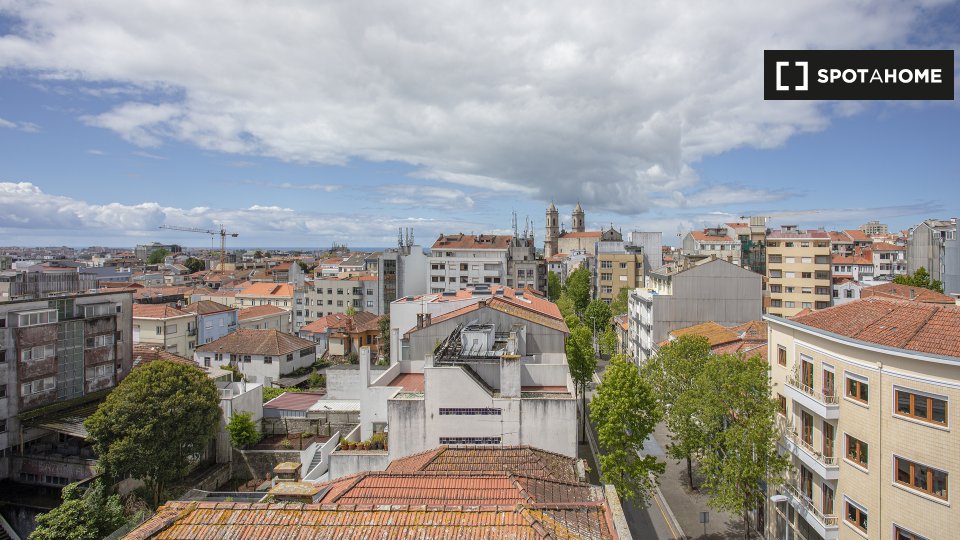 Apartment Porto, 3 beds, 100m² — photo 2