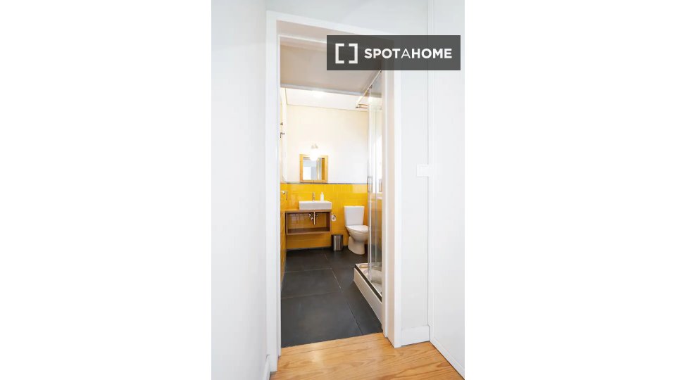 Apartment Porto, 1 bed, 45m² — photo 11