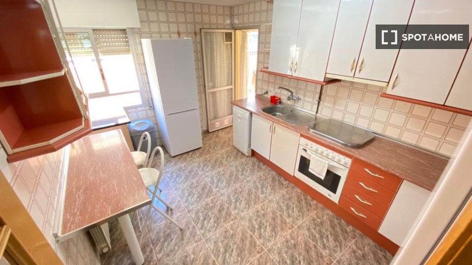 Double room Madrid, 7 beds — photo 19