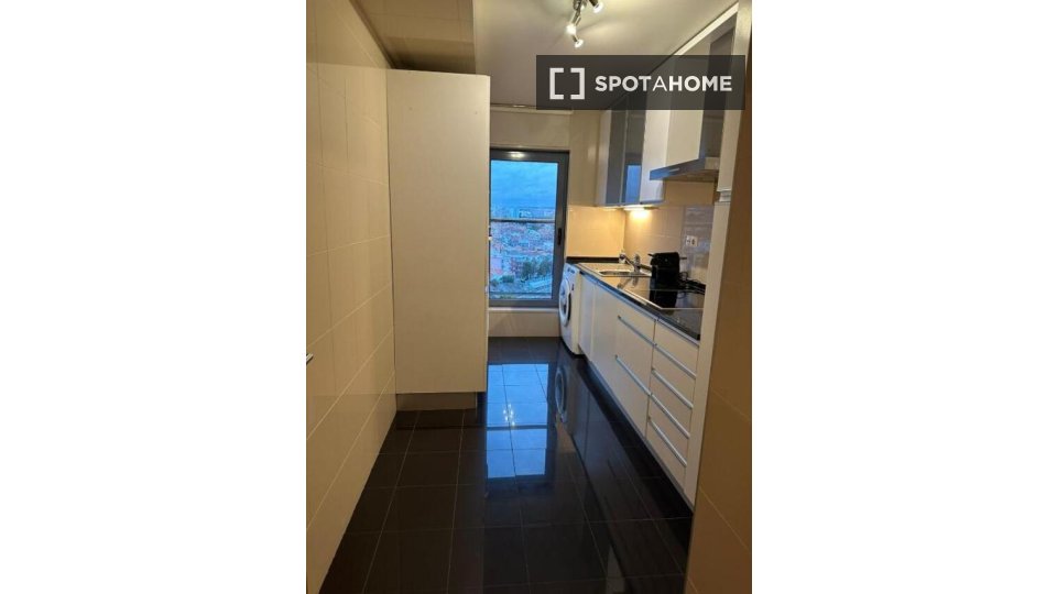Apartment Lisbon, 1 bed — photo 14