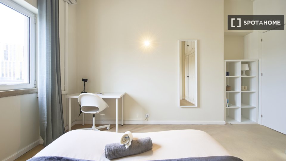 Double room Lisbon, 7 beds — photo 18