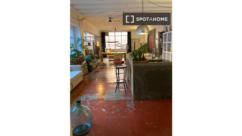 Double room Barcelona, 4 beds, 300m² — photo 3