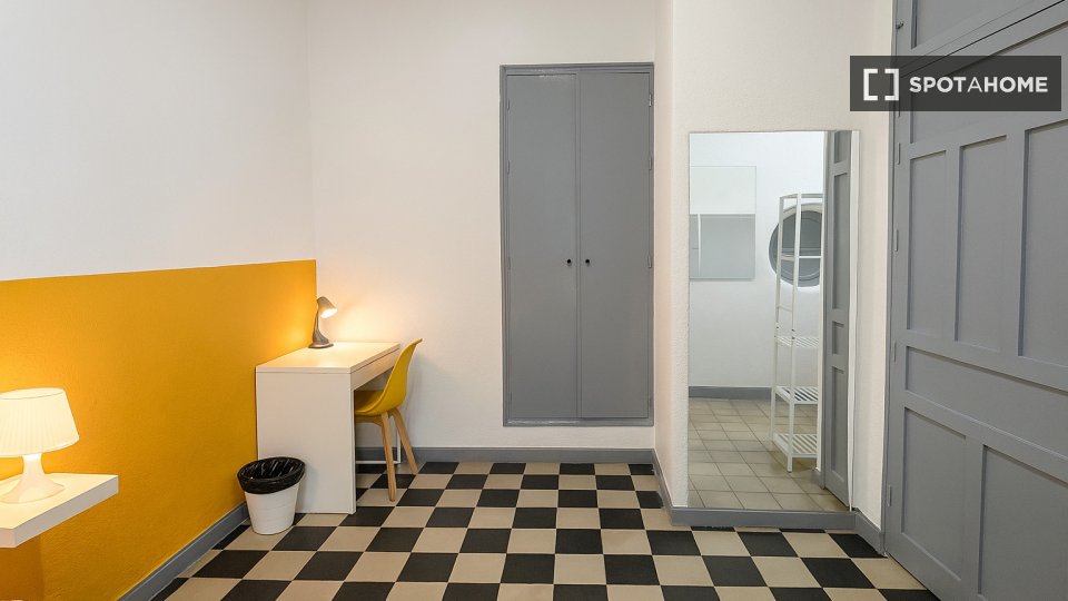 Double room Granada, 6 beds, 160m² — photo 8