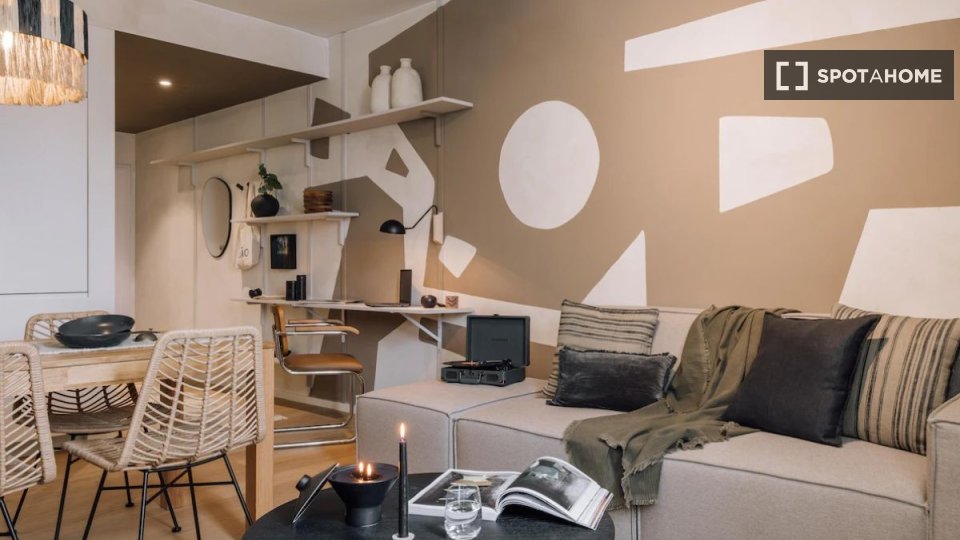 Apartment Lisbon, 2 beds — photo 9