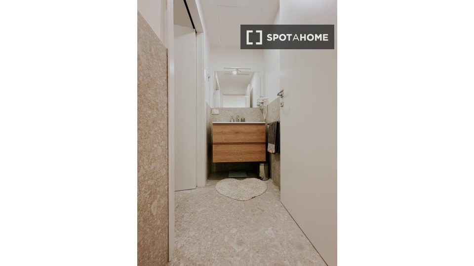 Apartment Milan, 1 bed, 35m² — photo 7
