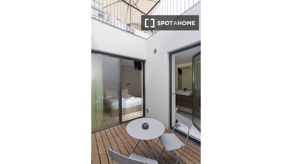 Apartment Porto, 2 beds, 247m² — photo 10