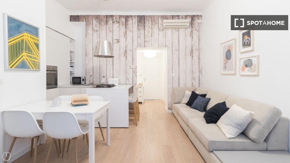 Apartment Milan, 2 beds, 62m² — photo 1