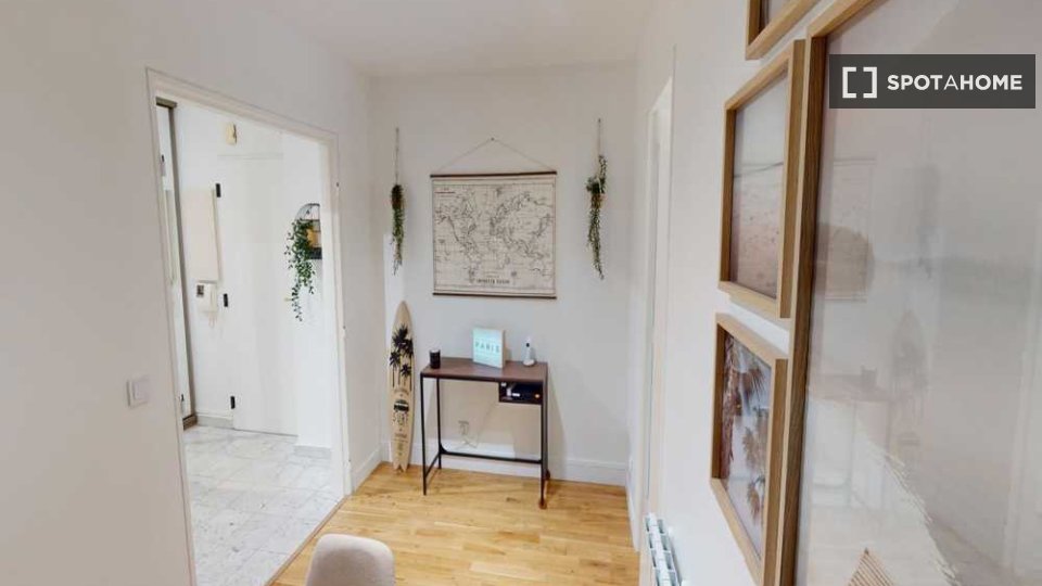 Double room Paris, 5 beds, 100m² — photo 9