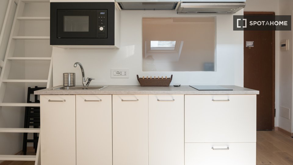 Apartment mono Milan — photo 17