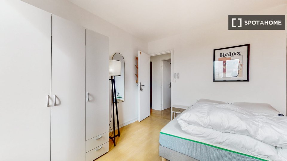 Double room Paris, 15 beds — photo 9