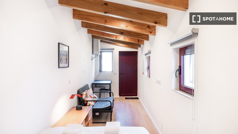 Double room Porto, 2 beds — photo 19