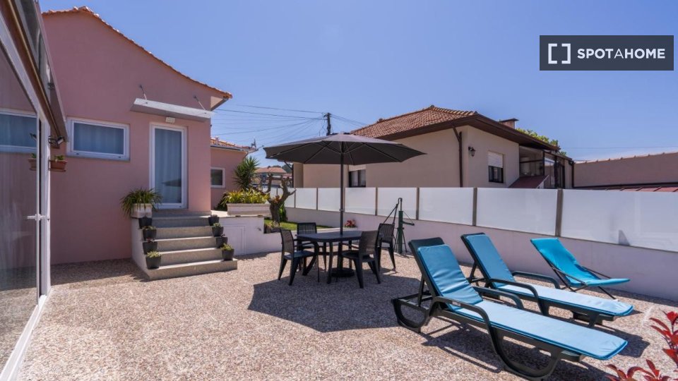 Apartment Porto, 3 beds, 130m² — photo 9