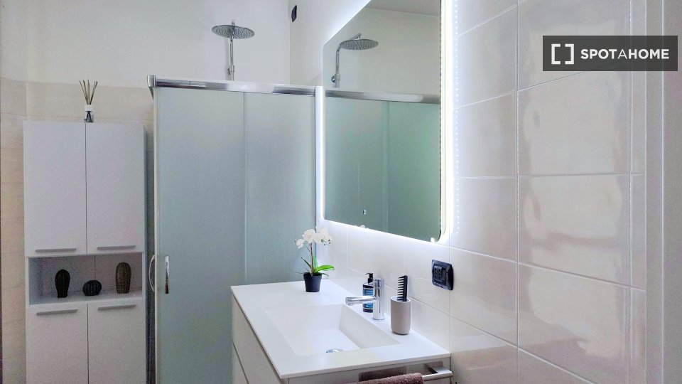 Apartment Milan, 1 bed — photo 7