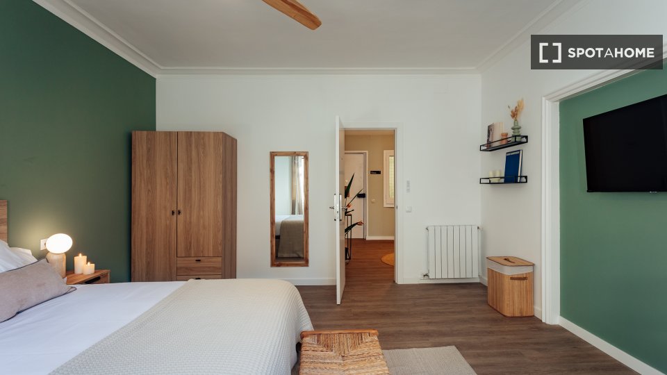 Double room Barcelona, 8 beds, 207m² — photo 18